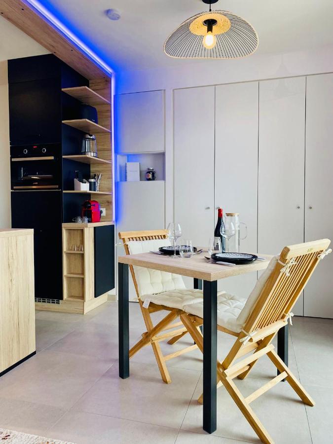 ליון Studio Bel Mod Mont D'Or - Belvedere Moderne מראה חיצוני תמונה