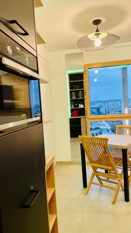 ליון Studio Bel Mod Mont D'Or - Belvedere Moderne מראה חיצוני תמונה